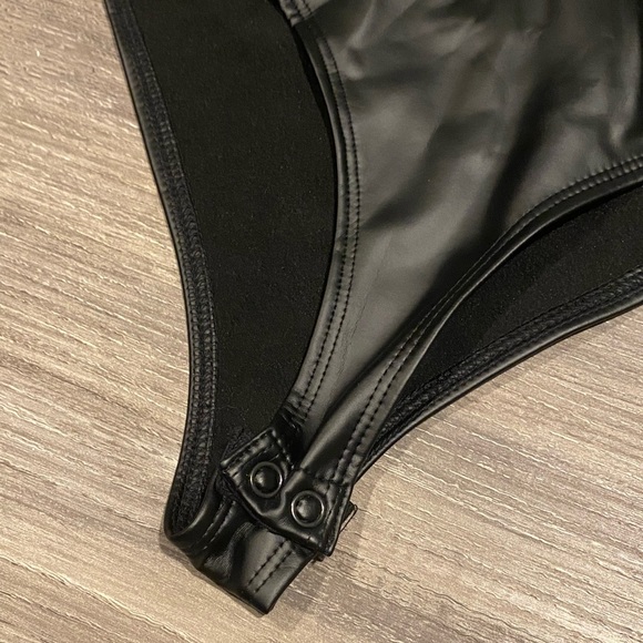 Faux leather tank bodysuit - Picture 4 of 10